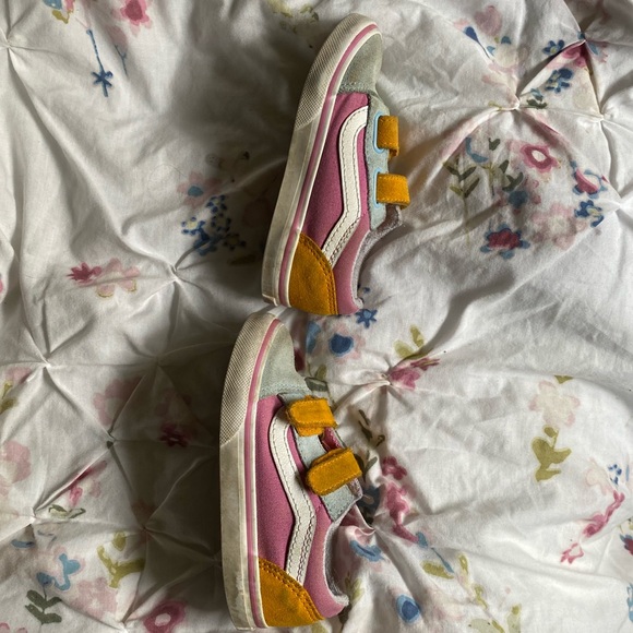 2 pairs of shoes! Pink bow TOMS. Vans. Toddler 8 - Picture 6 of 8